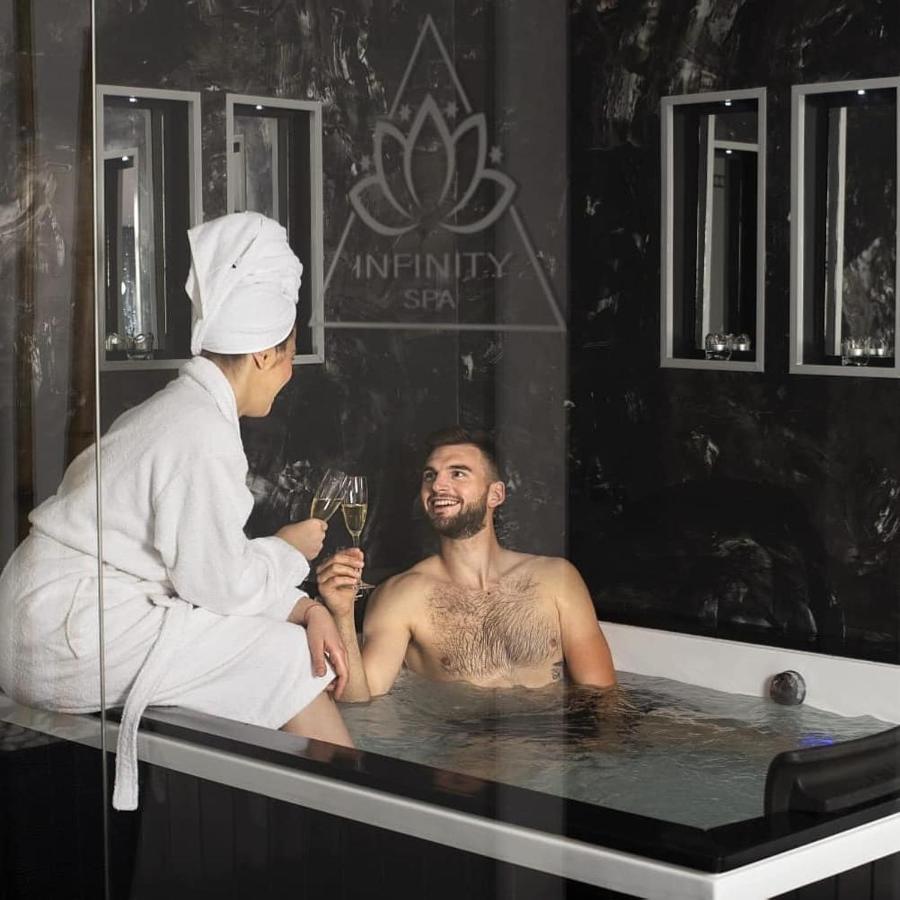 Infinity Spa Zrenjanin Exteriör bild
